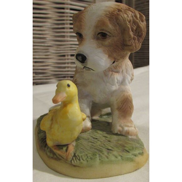 Homco Cocker Spaniel puppy dog with yellow duck in the grass vintage spring - Picture 2 of 6